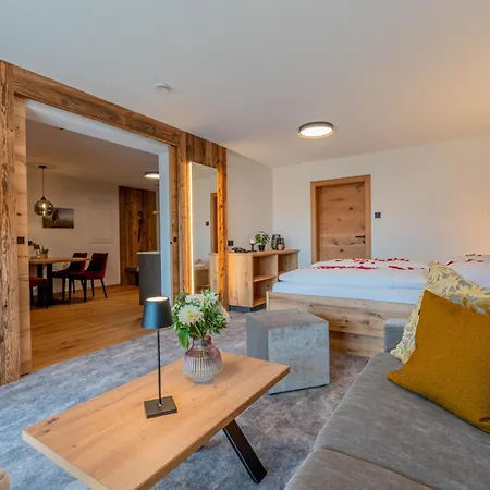 Gaestehaus Beim Foidlmoar Familie Hoeflinger Apartment Reit im Winkl